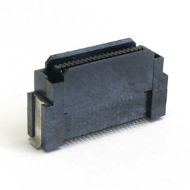 0.8mmピッチのDのタイプに乗る男性のまっすぐなコネクターSMT PA9T UL94V-0板